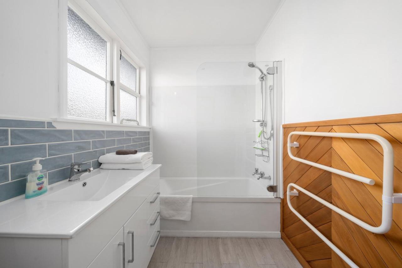 Centrally Located - Greytown Holiday Home Εξωτερικό φωτογραφία